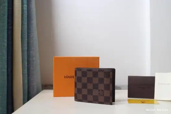 Cheap LOUIS VUITTON AMERIGO WALLET 0612